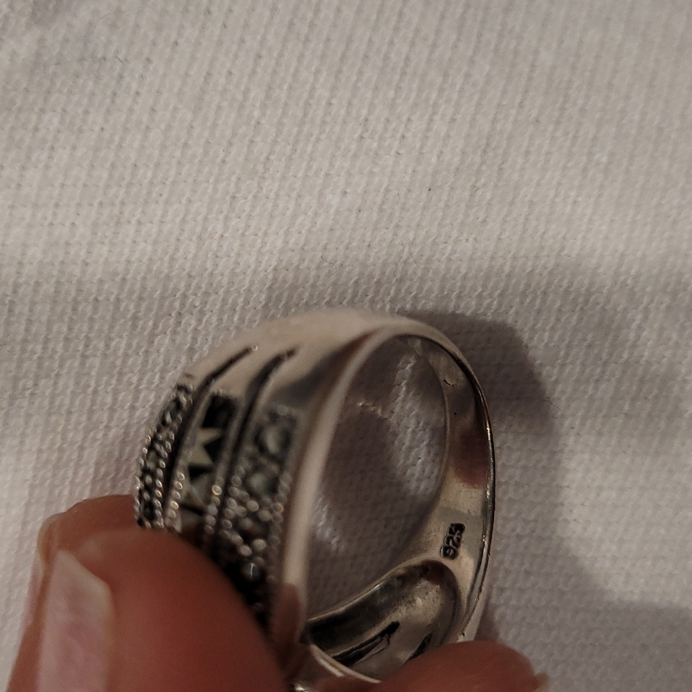 Infinite  rings - Picture 6 of 6
